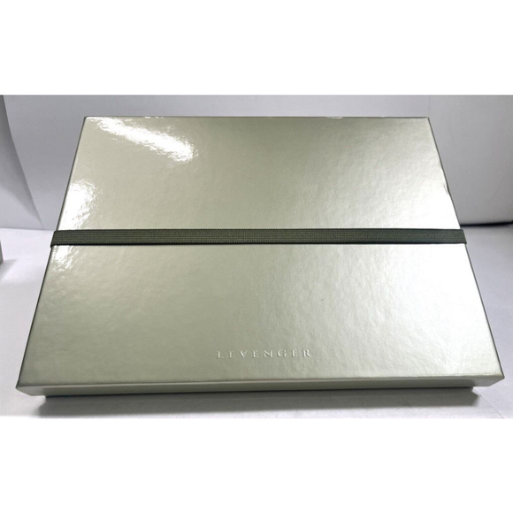 Levenger Circa Cordova Leather Foldover Notebook Junior Size New In Box - Picture 4 of 16